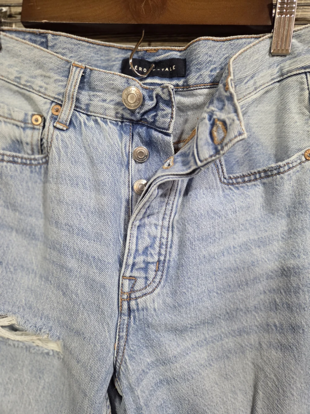 Aeropostale women’s 90s